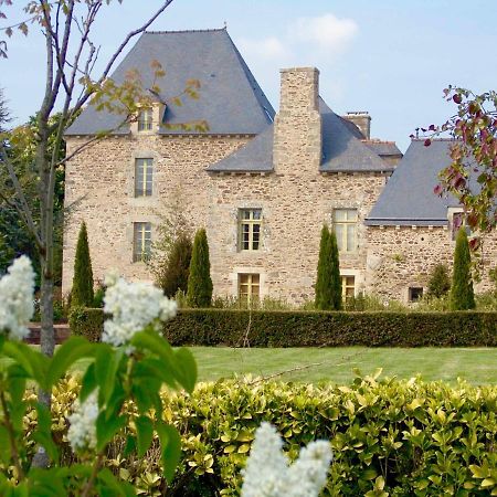 B&B Le Plessix - Manoir Le Plessix Madeuc Corseul Экстерьер фото