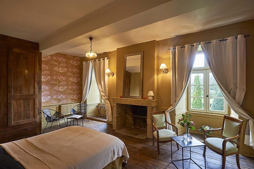 B&B Le Plessix - Manoir Le Plessix Madeuc Corseul Экстерьер фото